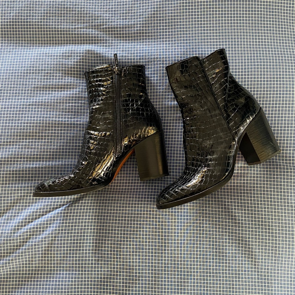 Donald Pliner, patent black snake boots, New 6 - Picture 4 of 5